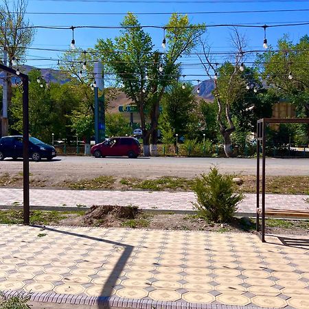 Tumar Guest House Naryn المظهر الخارجي الصورة
