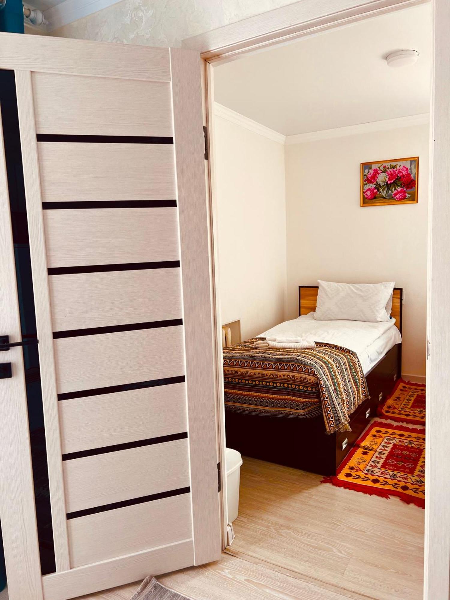Tumar Guest House Naryn المظهر الخارجي الصورة